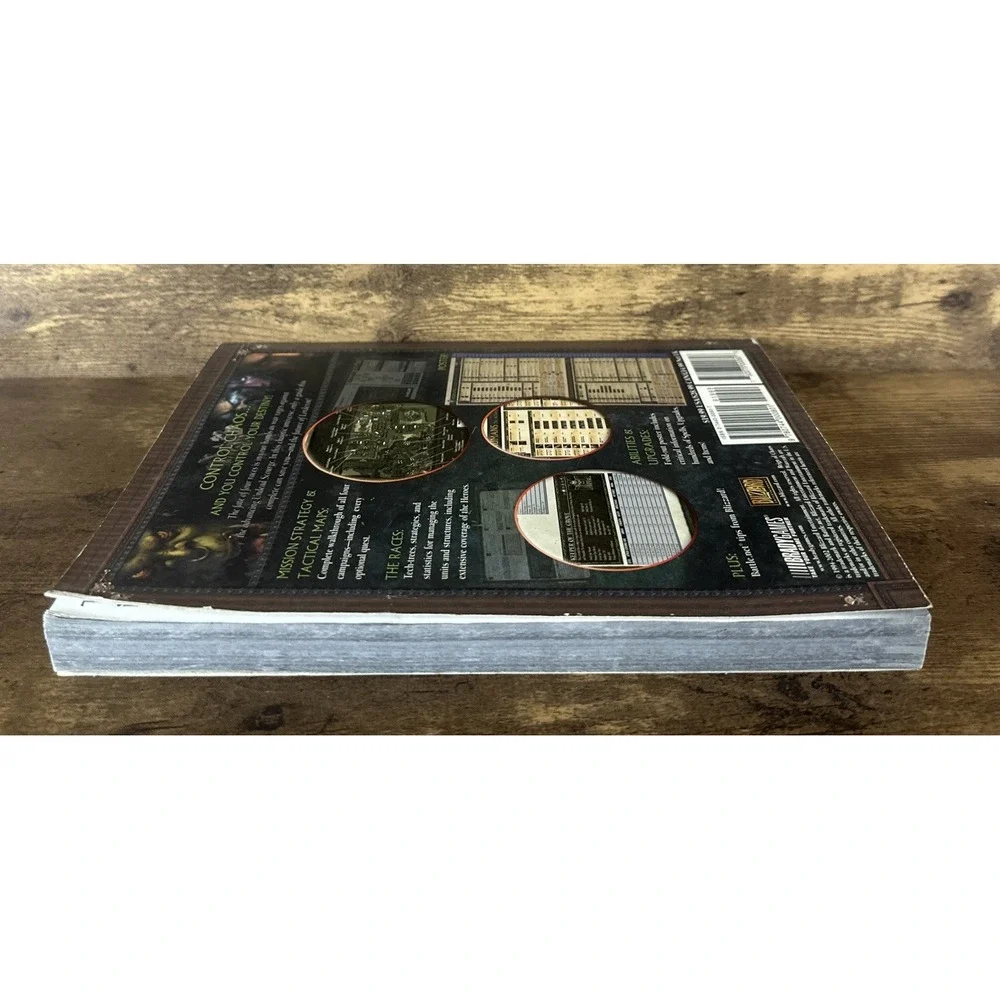 BradyGames Warcraft III Reign of Chaos Official Battle Chest Guide With Poster